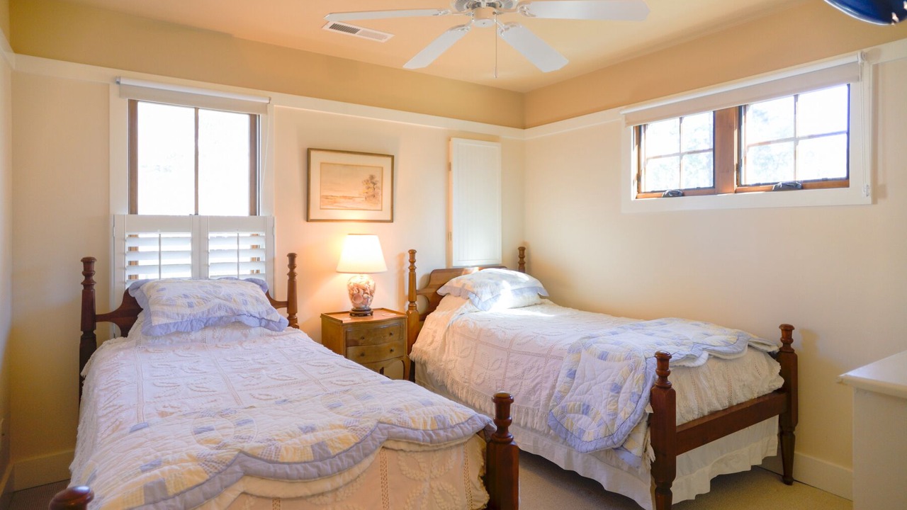 Photo of Bedroom in Minnesott Beach