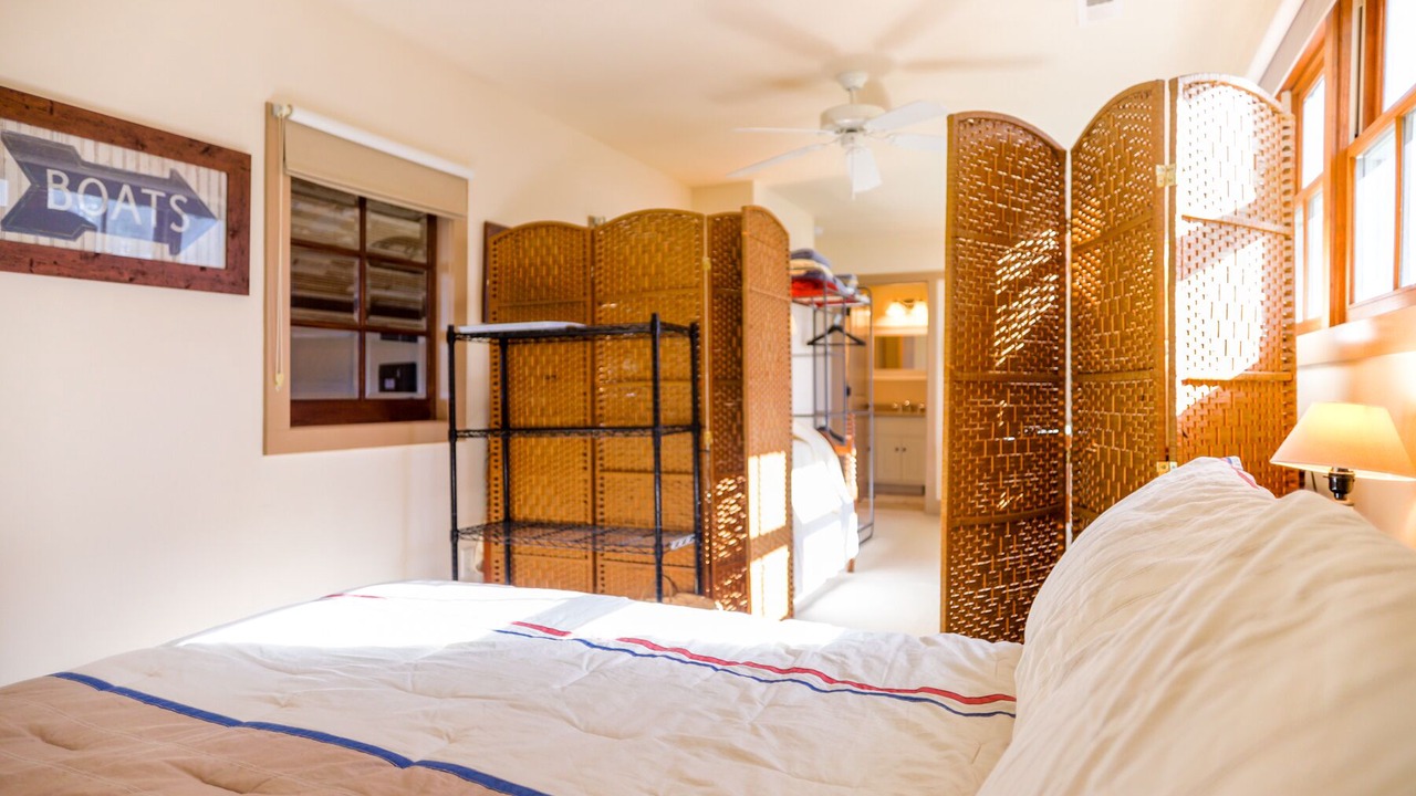 Photo of Bedroom in Minnesott Beach