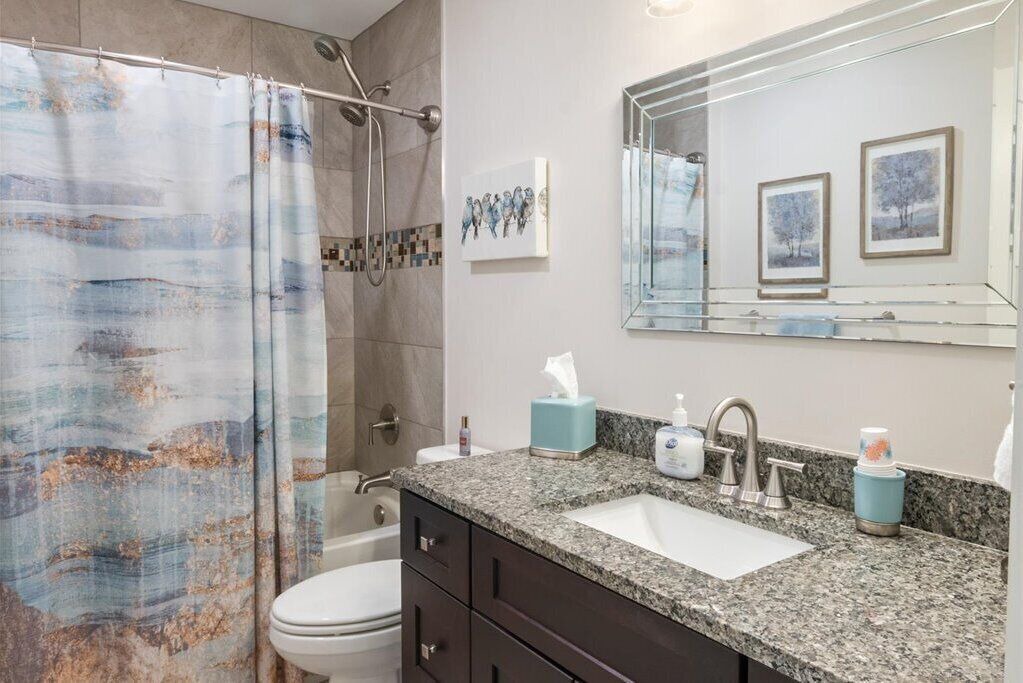 Photo of Bathroom in Fairview