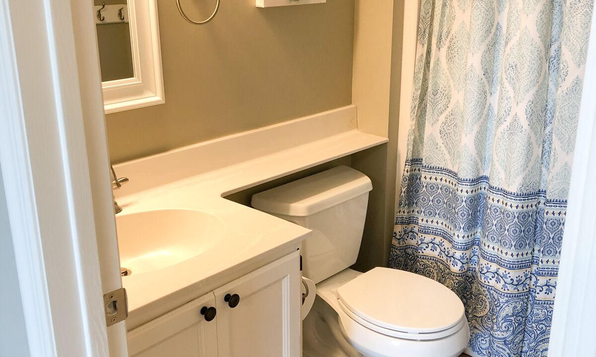 Photo of Bathroom in North Carolina Coast