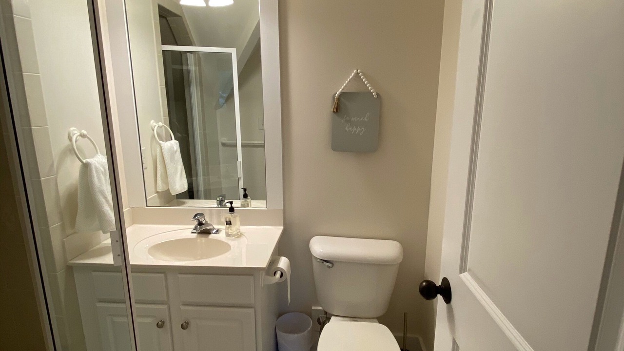 Photo of Bathroom in Cape Fear Station