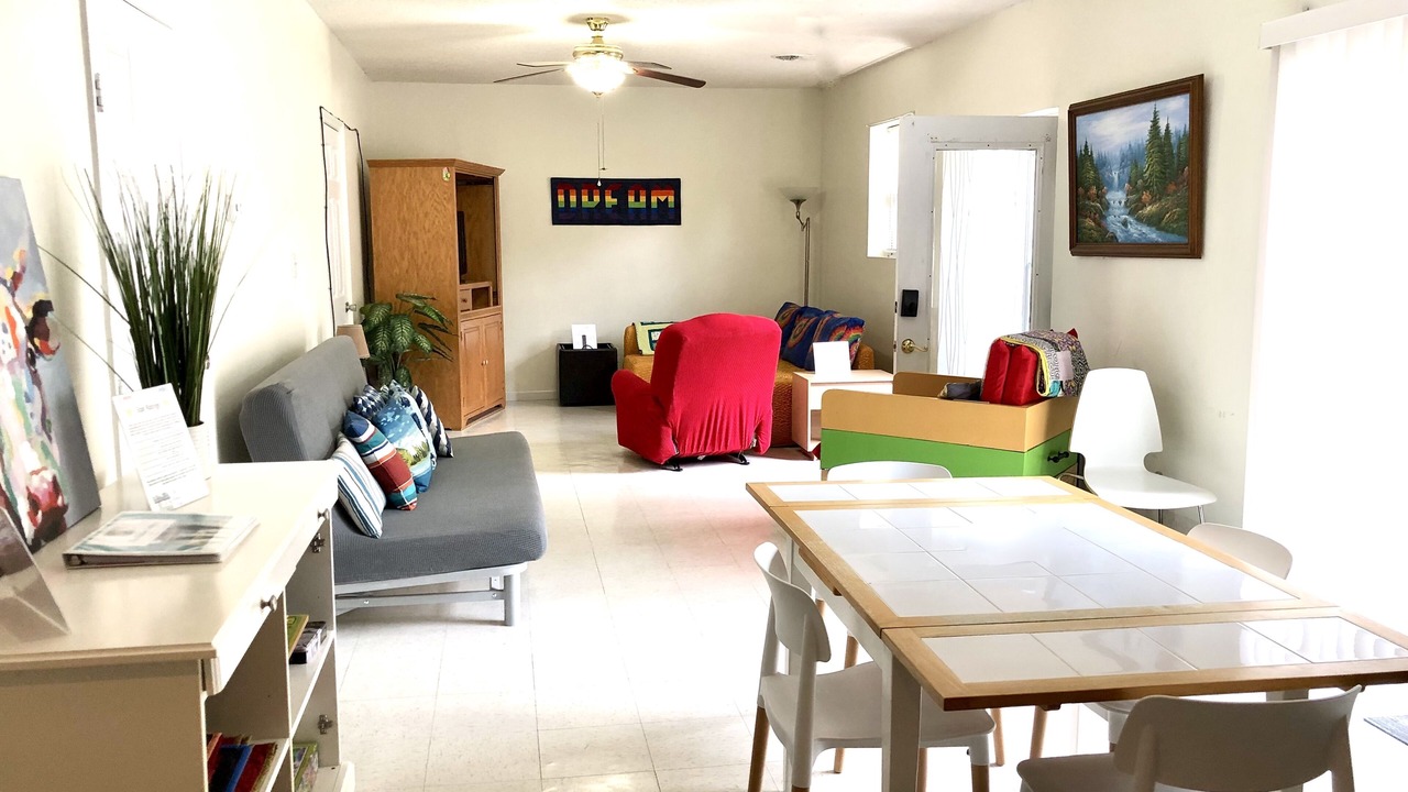 Photo of Livingroom in South View