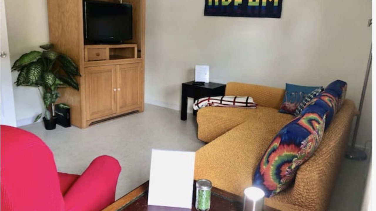 Photo of Livingroom in South View