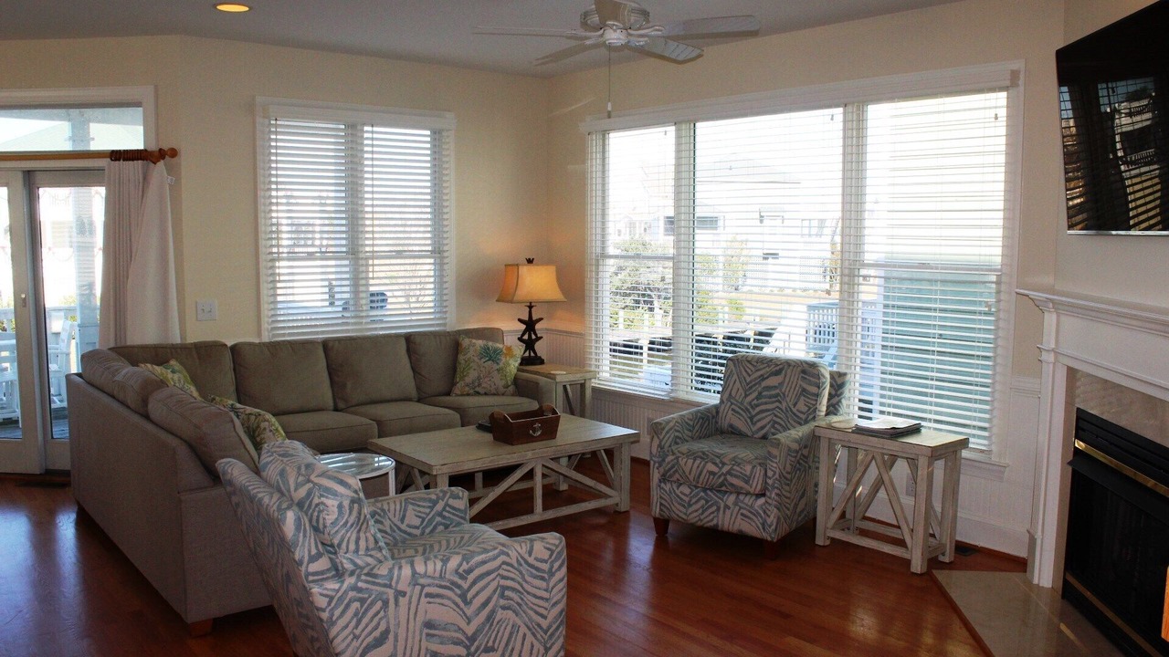 Photo of Livingroom in Manteo