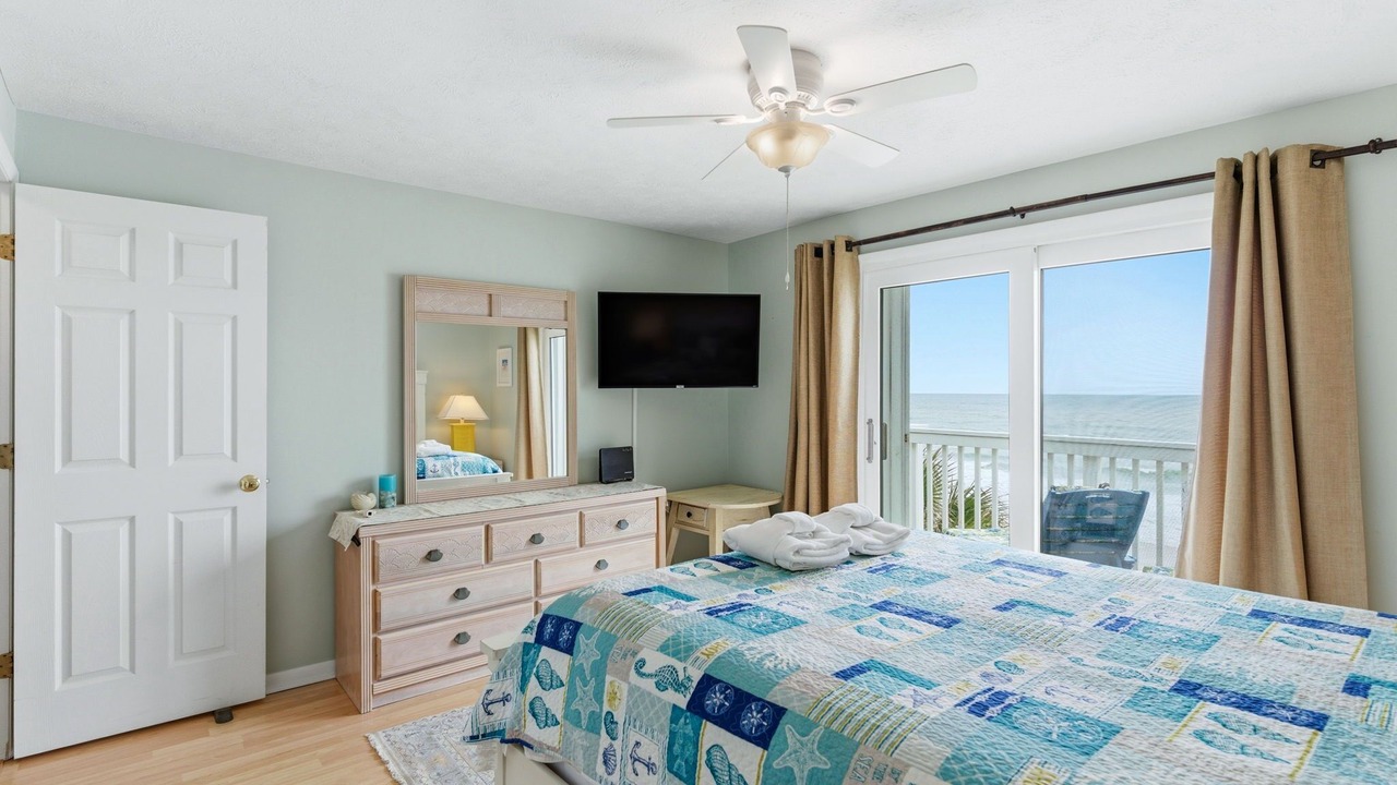 Photo of Bedroom in Kure Beach