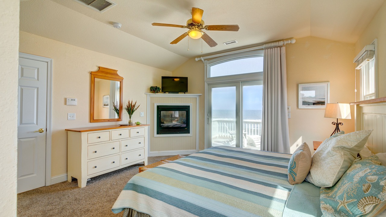 Photo of Bedroom in Carolina Dunes