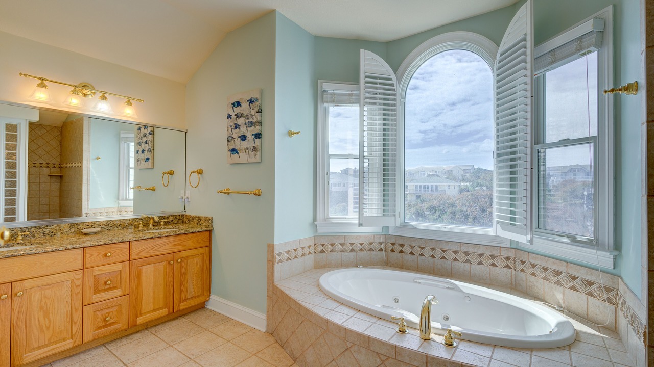 Photo of Bathroom in Carolina Dunes
