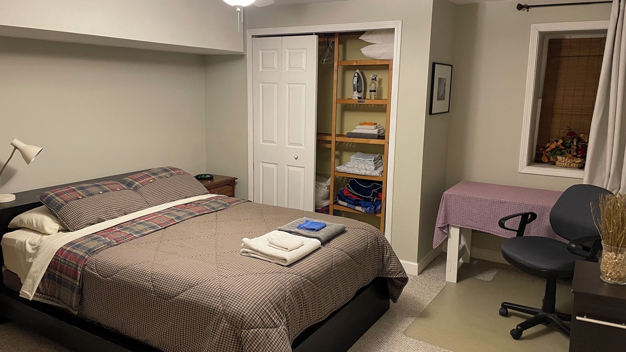 Photo of Bedroom in Barclay Downs