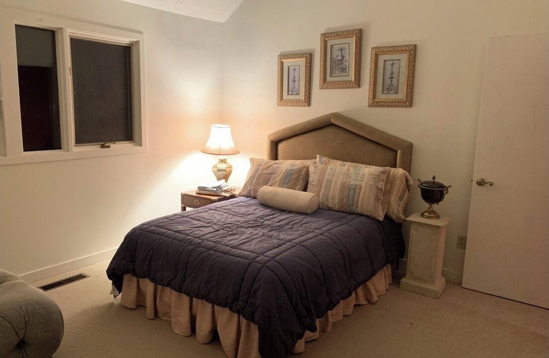 Photo of Bedroom in Burnsville
