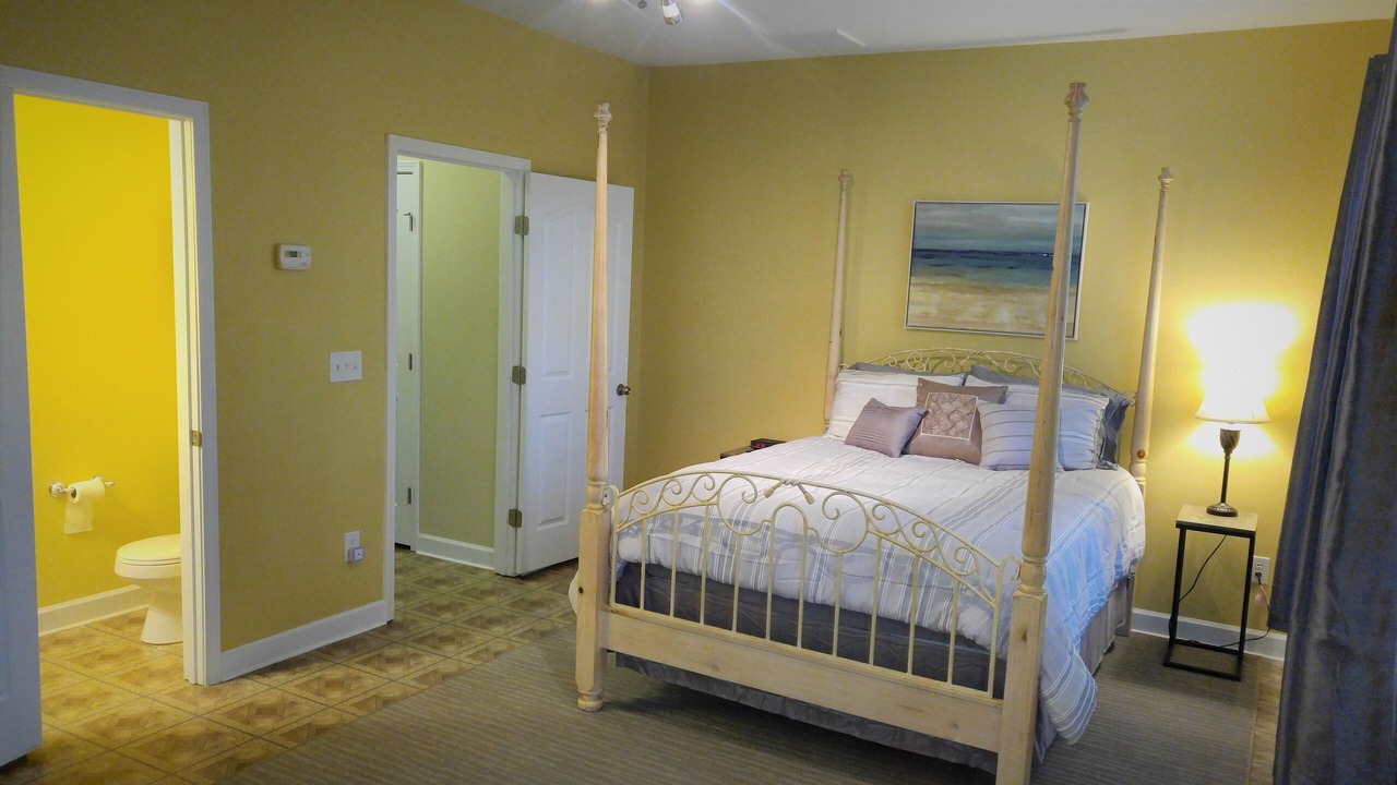 Photo of Bedroom in Greensboro