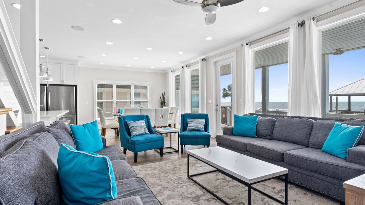 Photo of Livingroom in Ocean Isle Beach