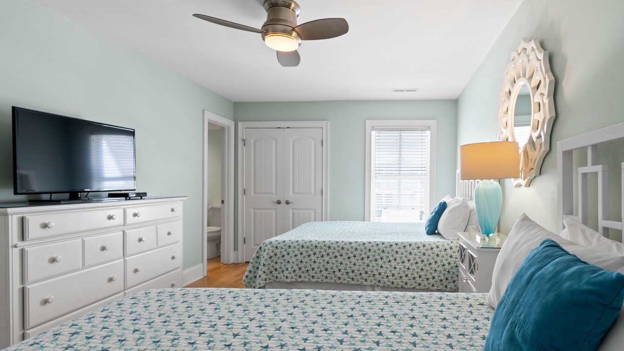 Photo of Bedroom in Ocean Isle Beach