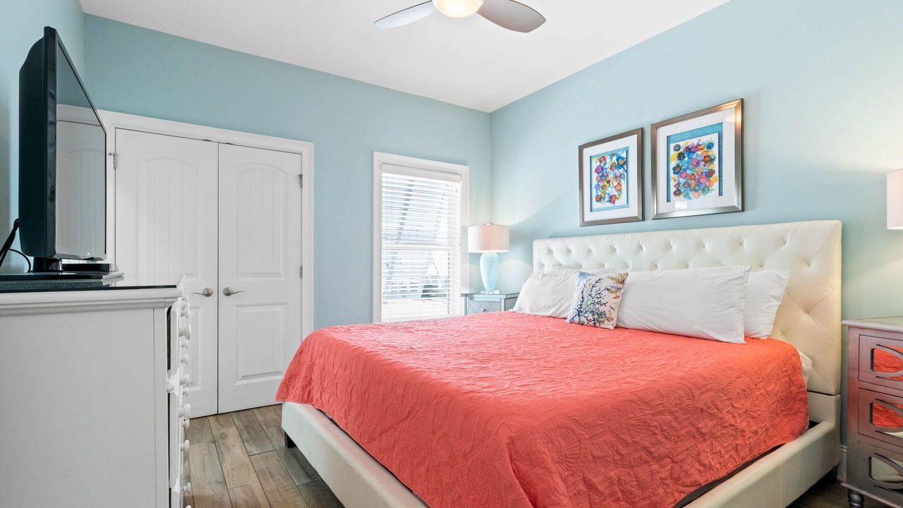 Photo of Bedroom in Ocean Isle Beach