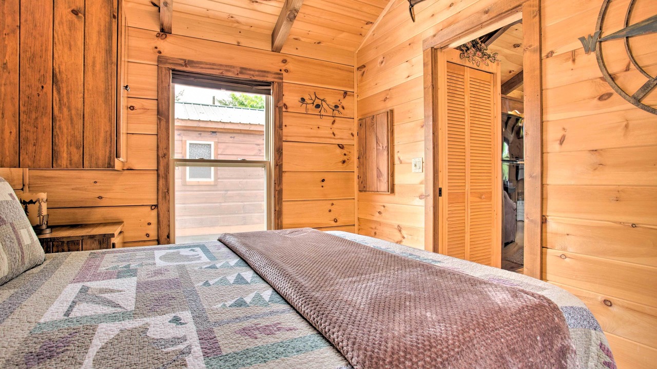 Photo of Bedroom in Mill Spring