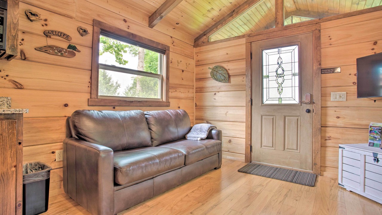 Photo of Bedroom in Mill Spring