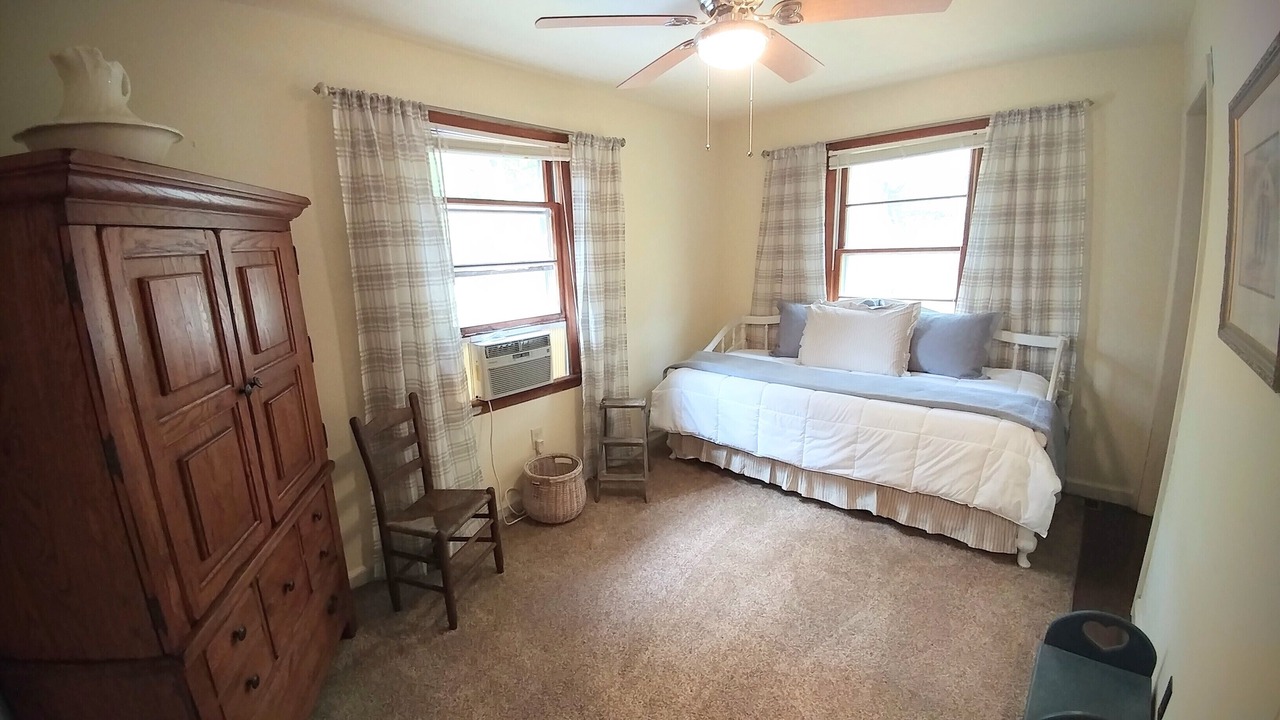 Photo of Bedroom in The Cliffs