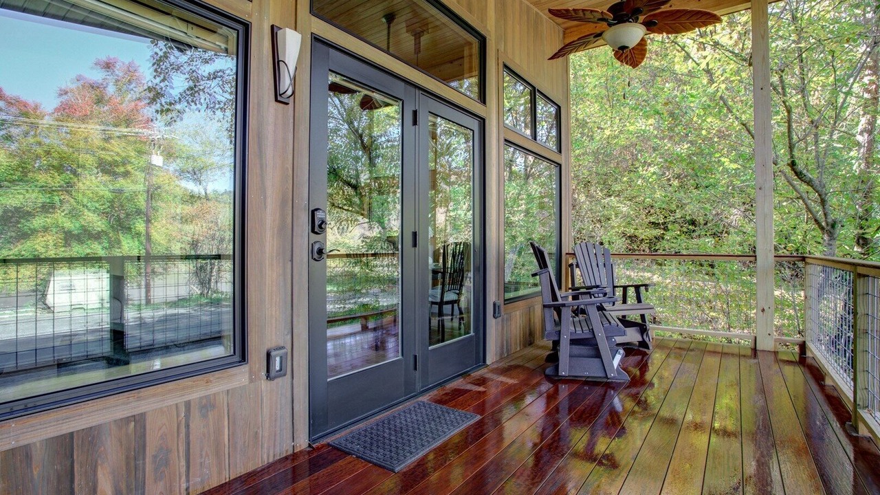 Photo of Outdoor in Marshall