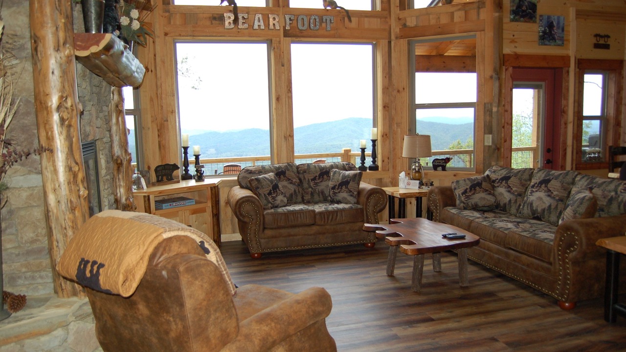 Photo of Bedroom in Brasstown