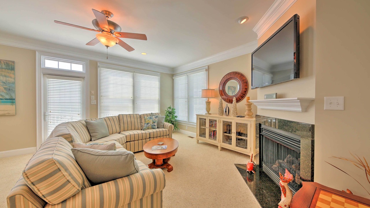 Photo of Livingroom in Manteo