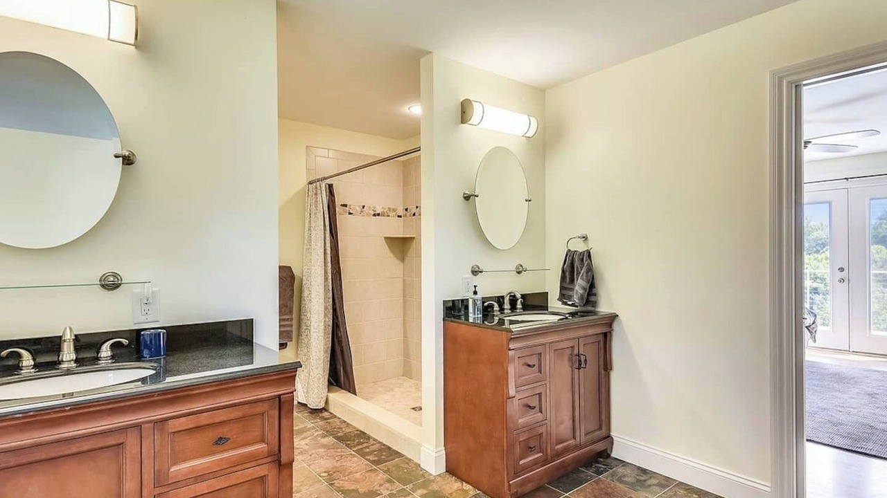 Photo of Bathroom in Weaverville