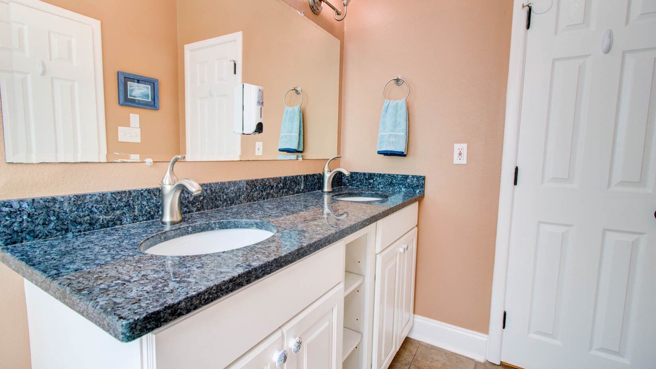 Photo of Bathroom in Duck