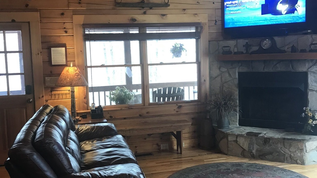 Photo of Livingroom in Settlers Ridge