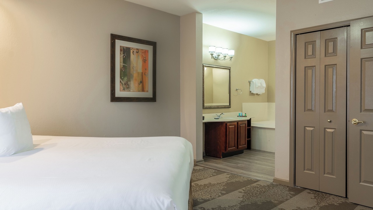 Photo of Bedroom in Pennington Bend