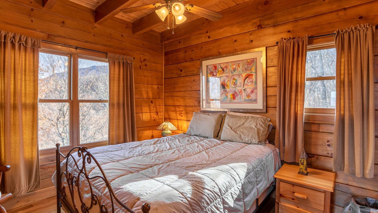 Photo of Bedroom in Zionville