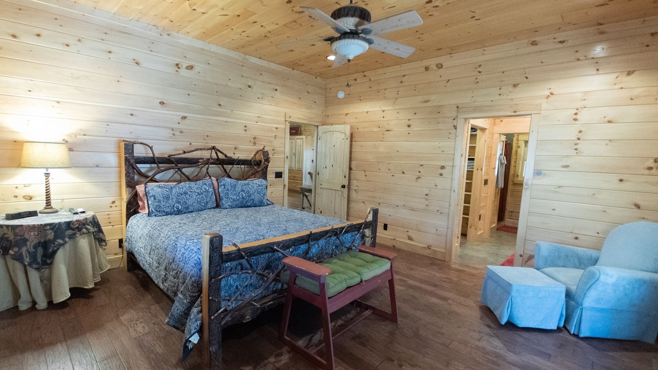 Photo of Bedroom in Topton