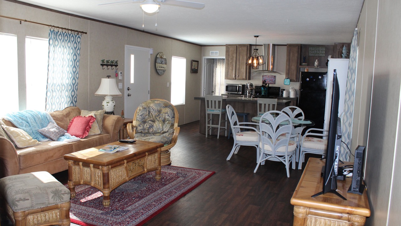 Photo of Livingroom in Tranquil Harbour