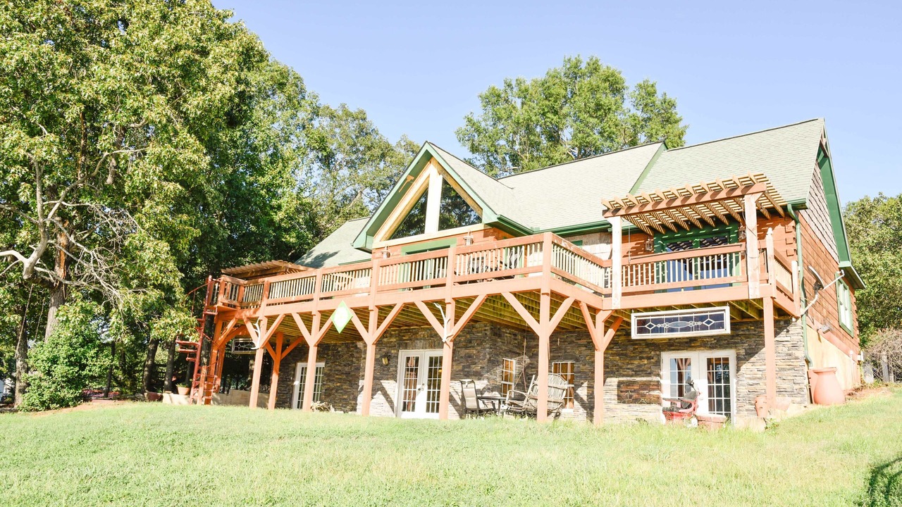 Photo of Outdoor in Southmont