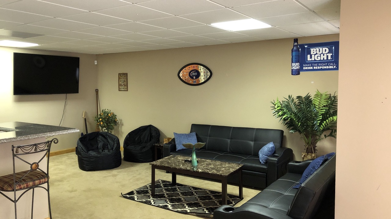 Photo of Livingroom in Southmont