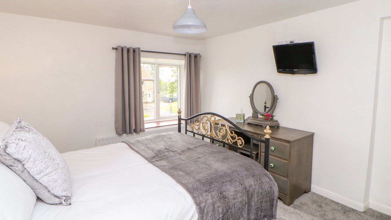 Photo of Bedroom in Headlam