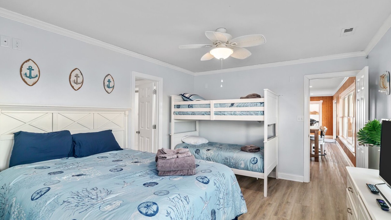 Photo of Bedroom in Swansboro