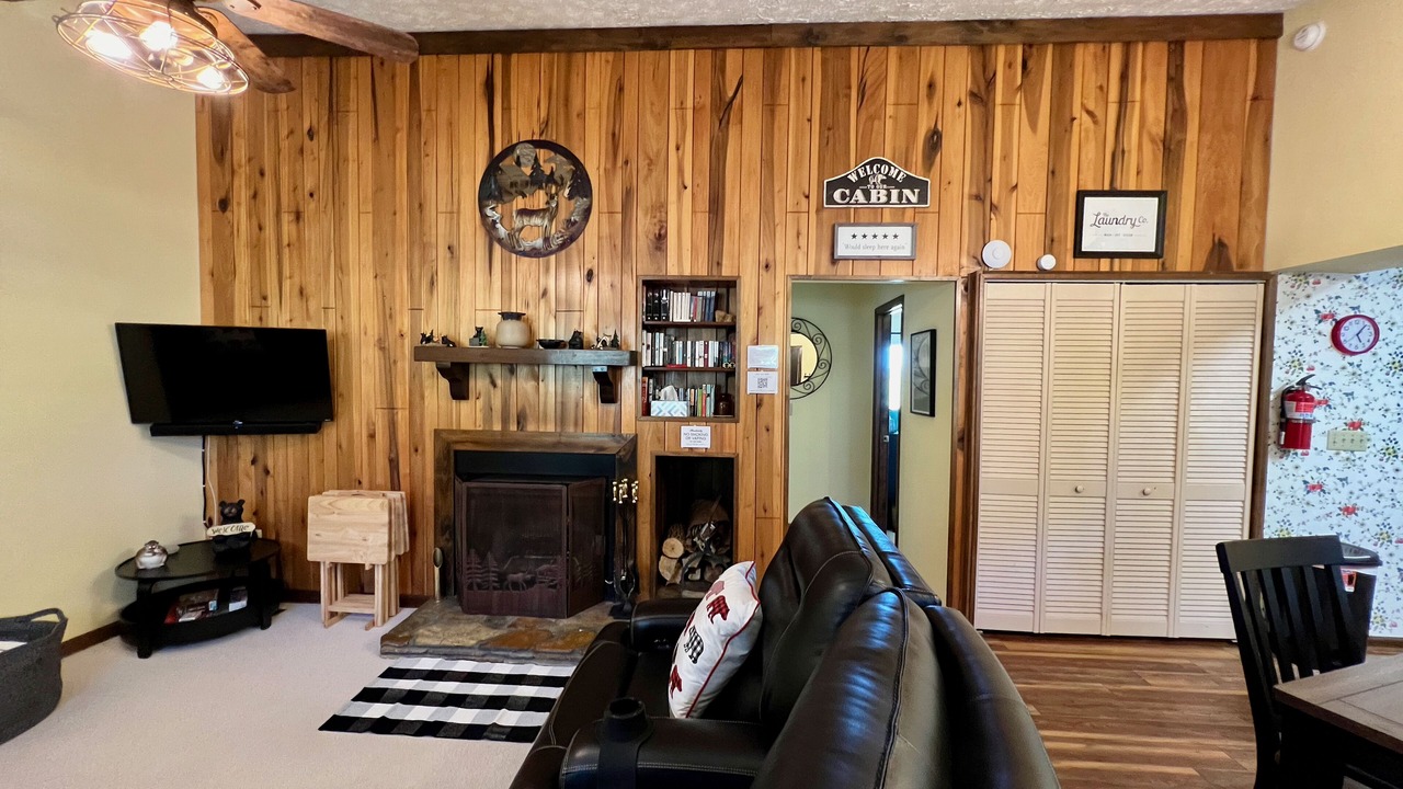 Photo of Livingroom in Burnsville