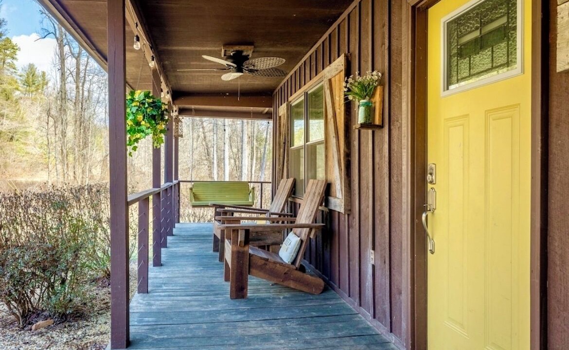 Photo of Outdoor in Morganton