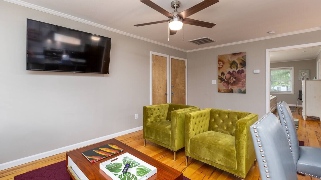 Photo of Livingroom in Winston - Salem