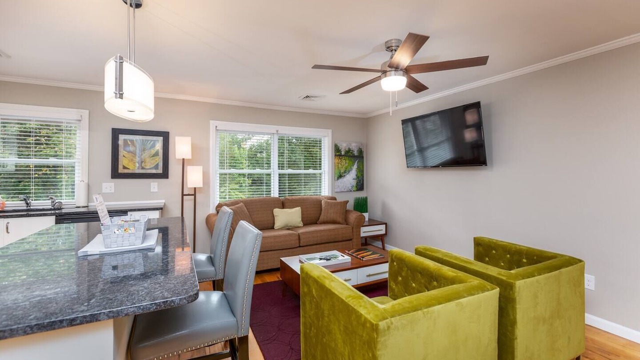 Photo of Livingroom in Winston - Salem