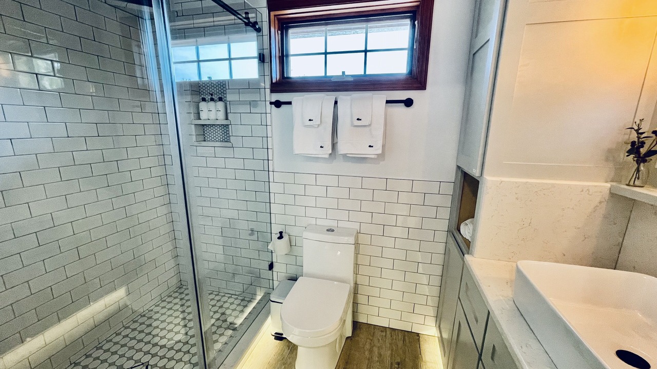 Photo of Bathroom in Fairview