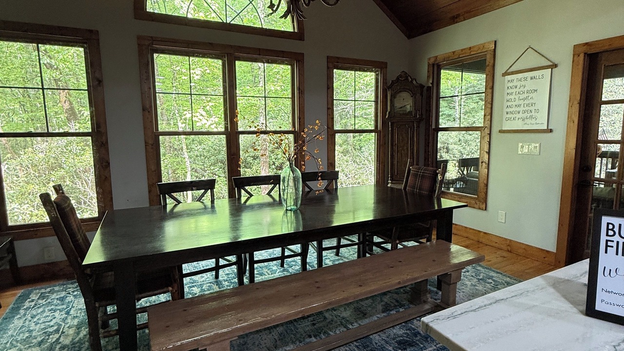 Photo of Livingroom in Sapphire
