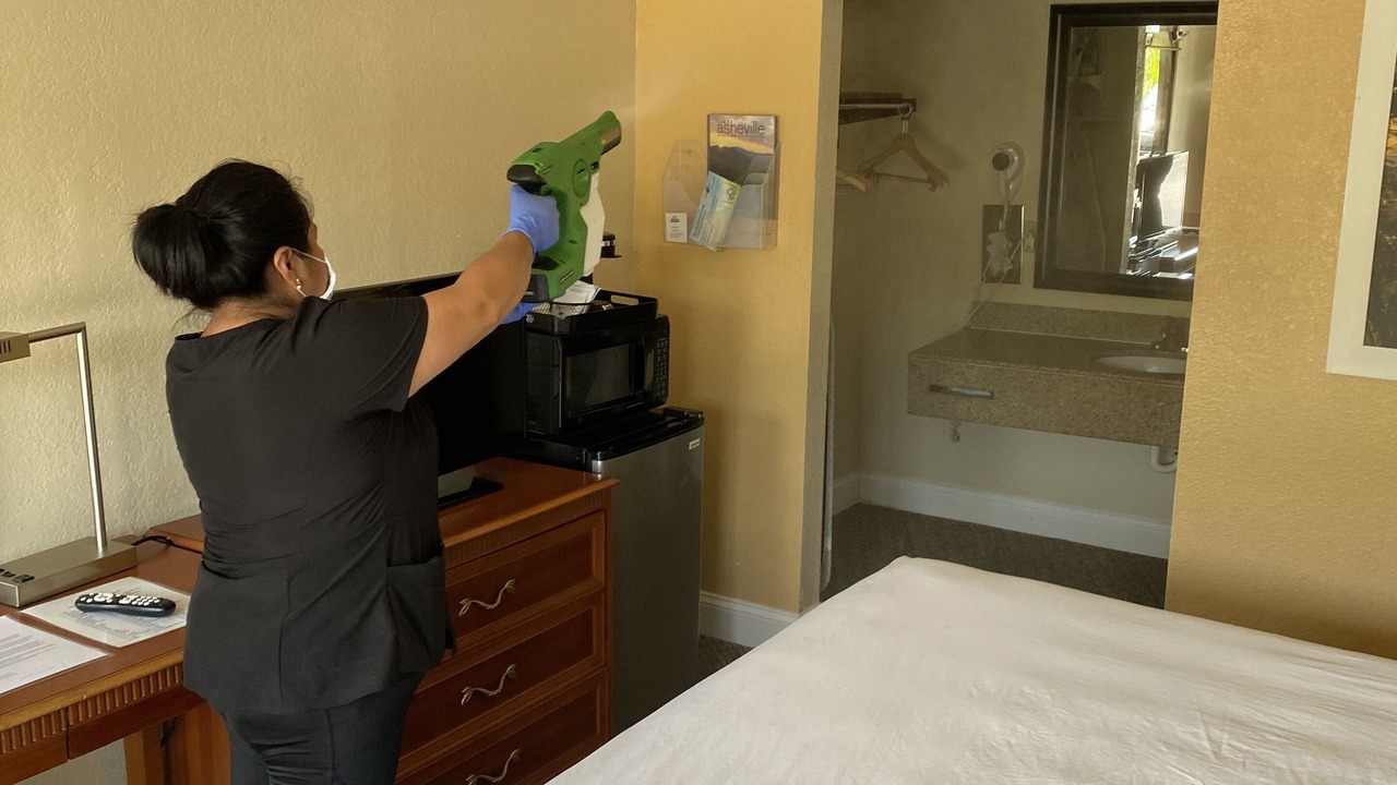 Photo of Bedroom in Candler