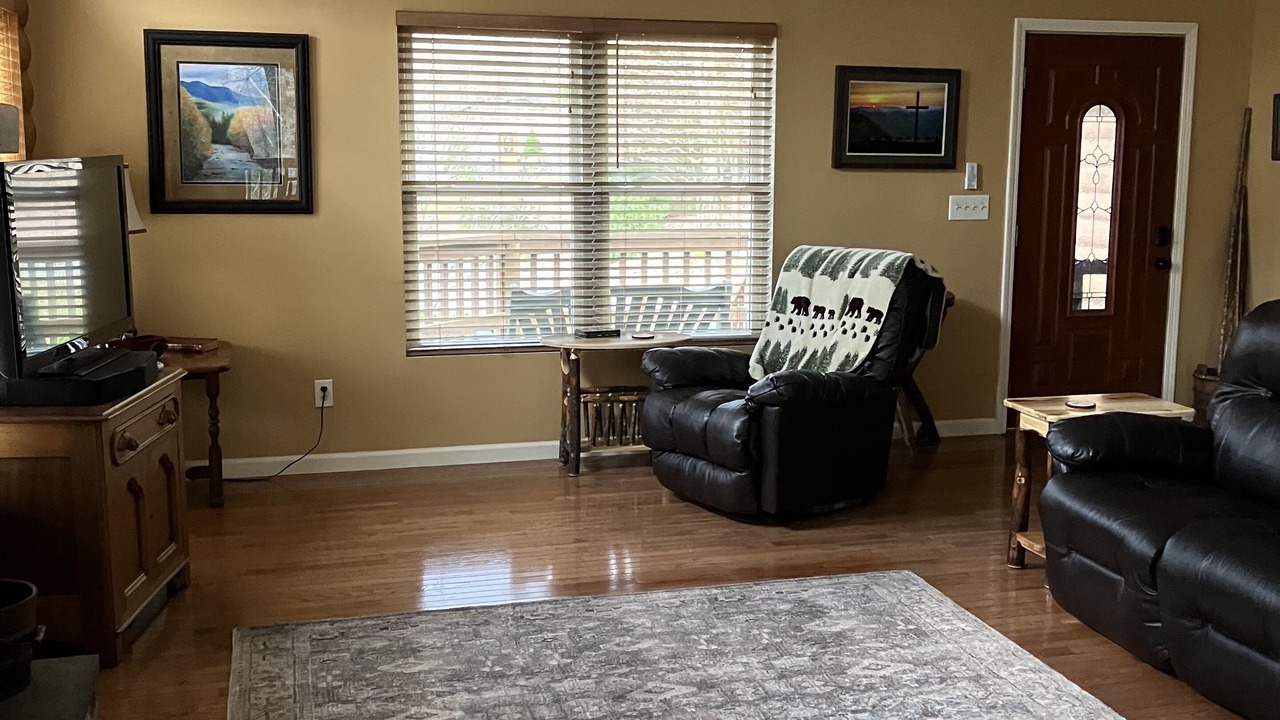 Photo of Livingroom in Ogle Meadows