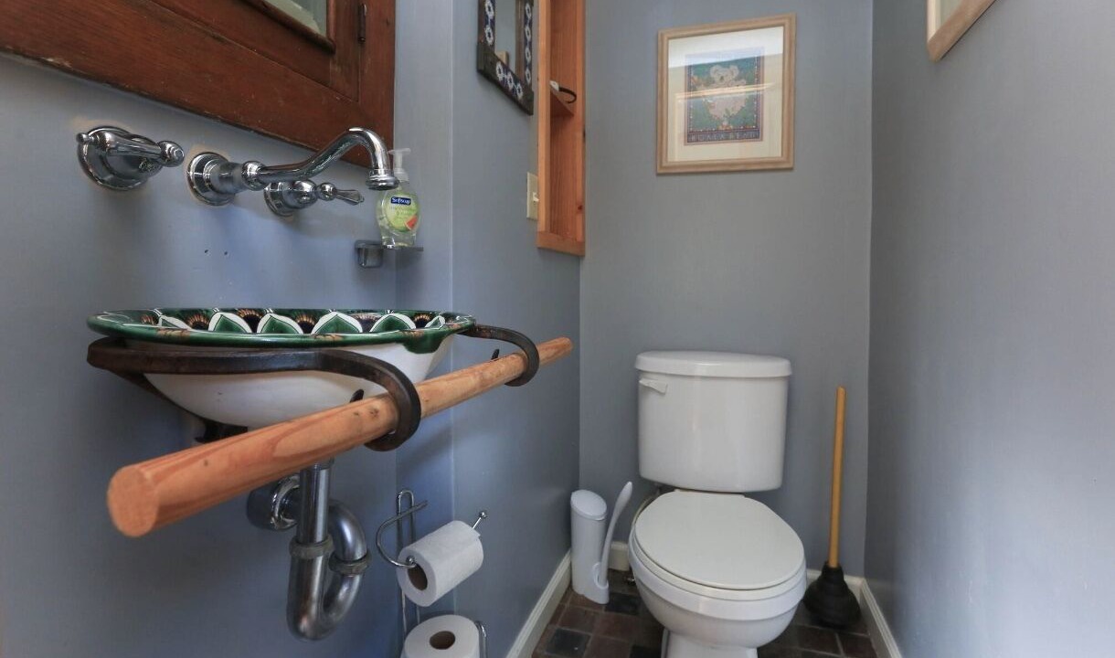 Photo of Bathroom in Kenilworth