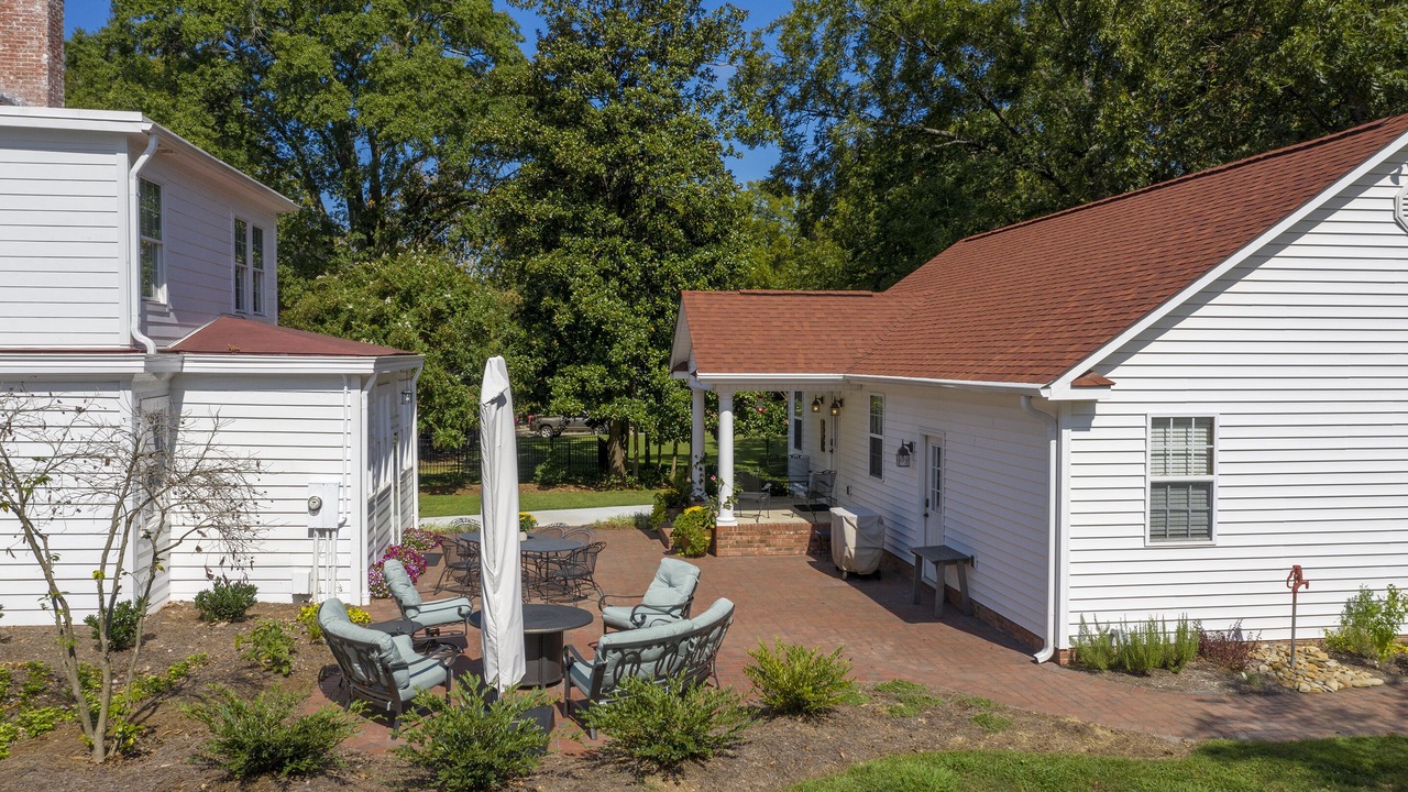 Photo of Outdoor in Lexington