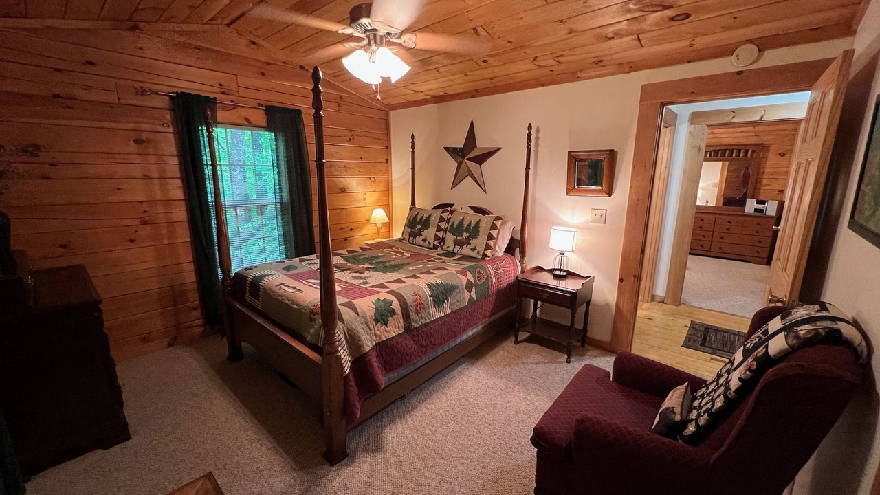 Photo of Bedroom in Zionville