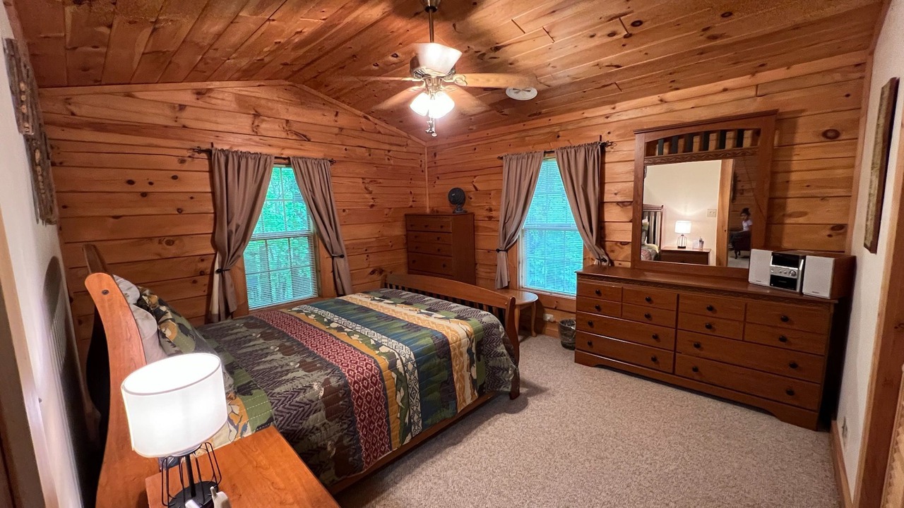 Photo of Bedroom in Zionville