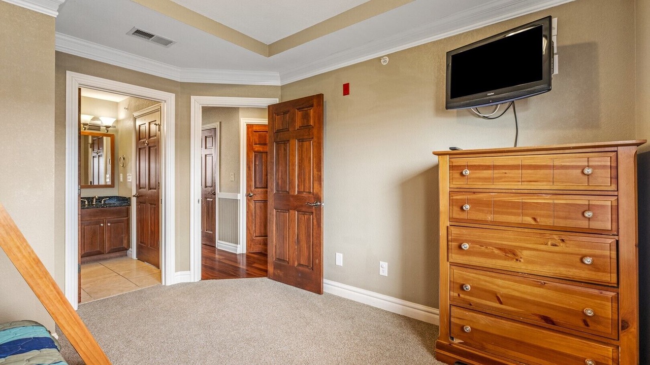 Photo of Bedroom in Kill Devil Hills