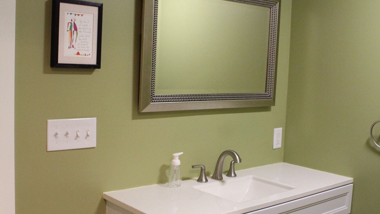 Photo of Bathroom in East End - Valley Street