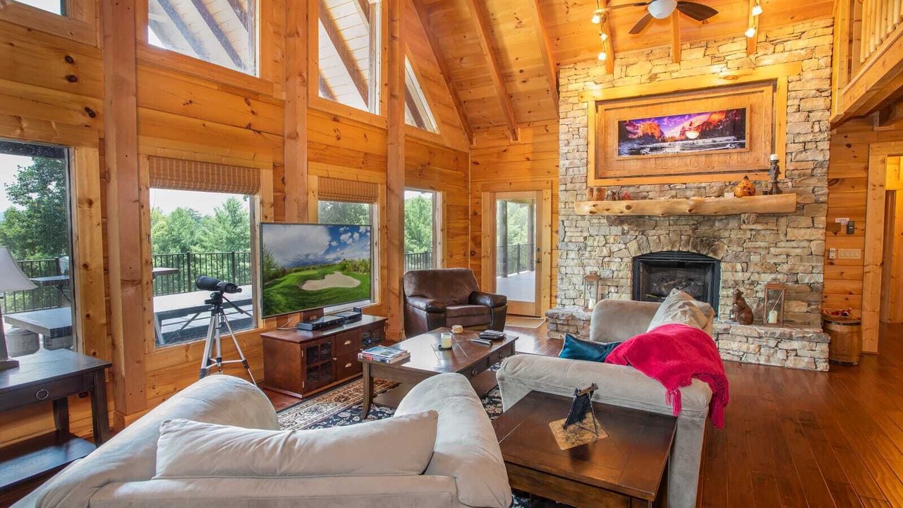Photo of Livingroom in Wilkesboro