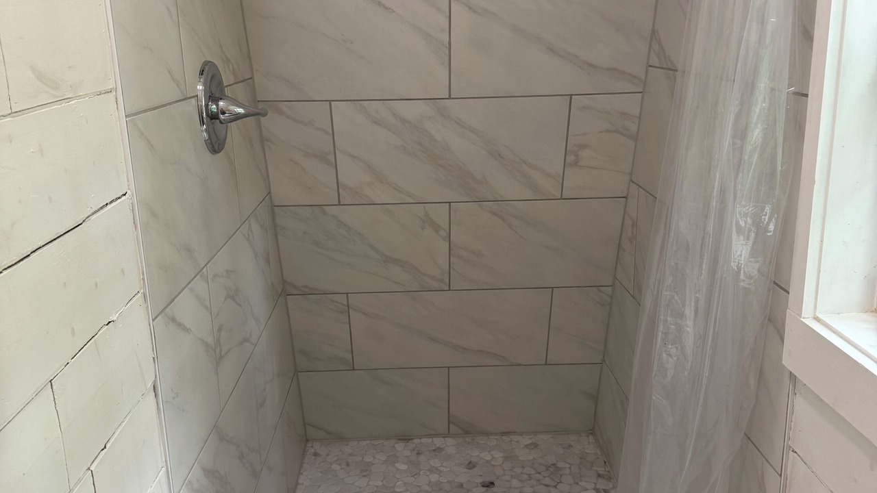 Photo of Bathroom in Scottsboro
